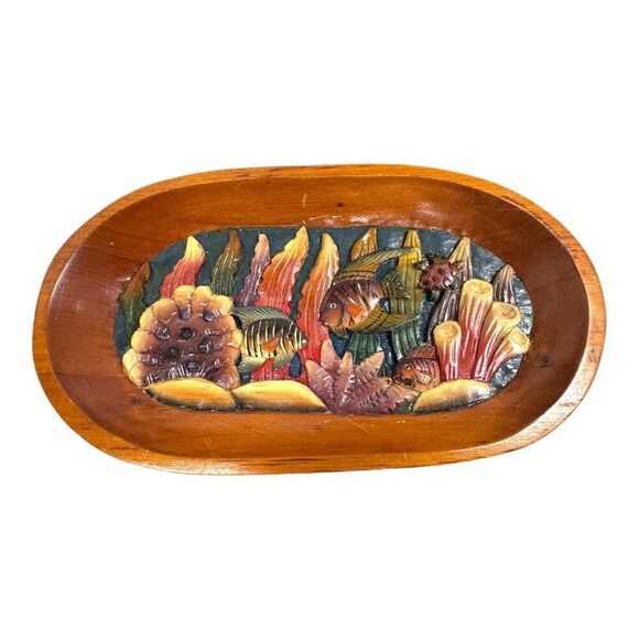 Handcrafted Oval Wood Fish Plaque Tropical OceanWith Carved Underwater Scene REA - Picture 1 of 8